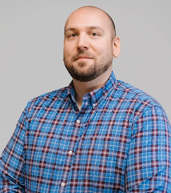 Brandon's headshot